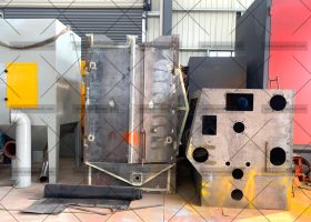 376吊鉤式拋丸機生產廠家拋丸機主機制作中，準備噴漆