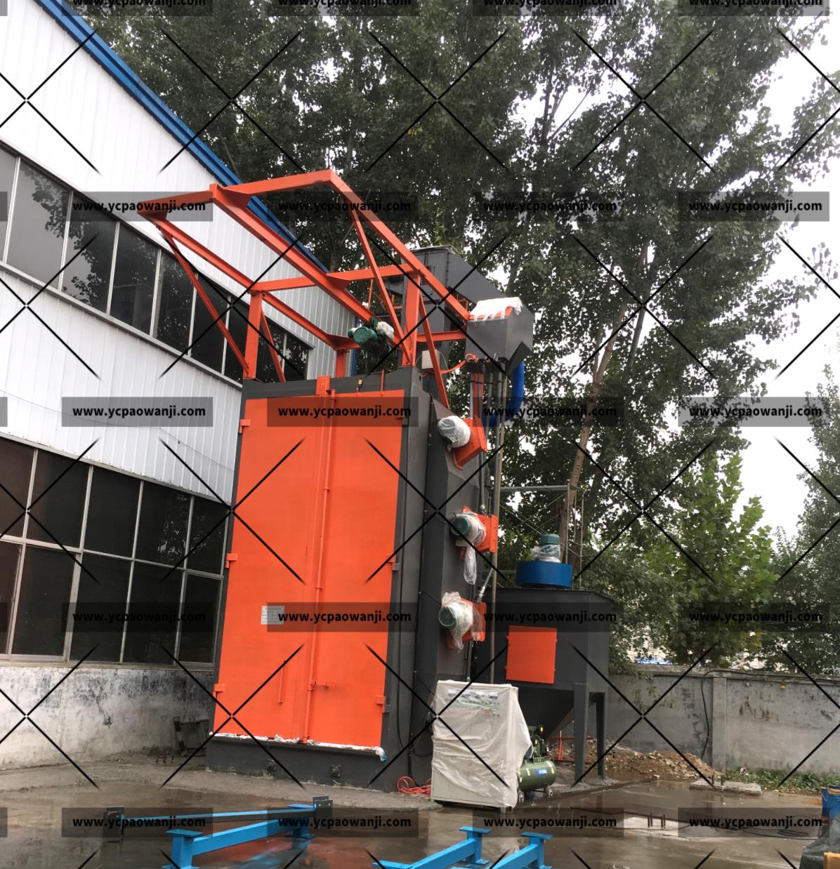 鹽城：Q37100吊鉤式拋丸機(jī)清理大型工件，重型工件效果
